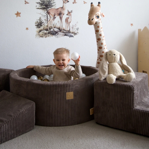 MeowBaby Schaumspielset Ästhetik Cord braun mit Bällebad und 200 Bälle