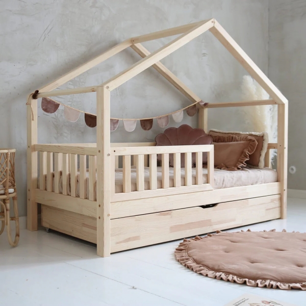 Design4kids Hausbett Marino Komfort Deluxe - 190x90 Naturholz
