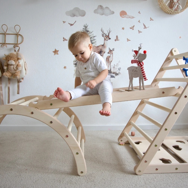 Design4Kids Kletterset Katta - dreiseitiges Kletterdreieck mit Nylonseil, Rutsche und Kletterbogen