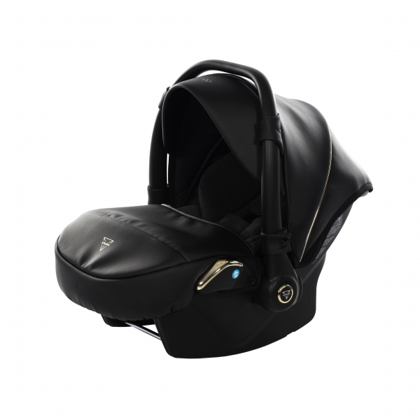 JUNAMA Babyschale S-CLASS 07 - schwarz