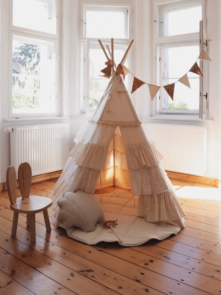 MOI MILI Tipi-Zelt SHABBY CHIC-Style für Kinder mit Rüschen - Cremeweiß