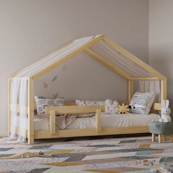 BusyKids Kinderbett-Haus MIMI-HOUSE mit verstärktem Rand 200 x 90 cm - Transparentes Öl
