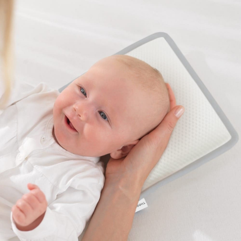 media/image/die-kleine-Schnullerbacke-Babykopfkissen.jpg