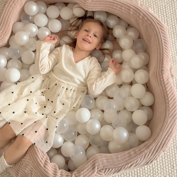 MeowBaby Bällebad Blümchen Ästhetik Cord powder pink 103x30 cm, 200 Bälle - eigene Farbauswahl