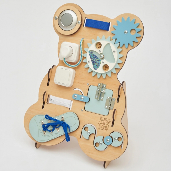 BusyKids BusyBoard - der sensorische Montessori Bär
