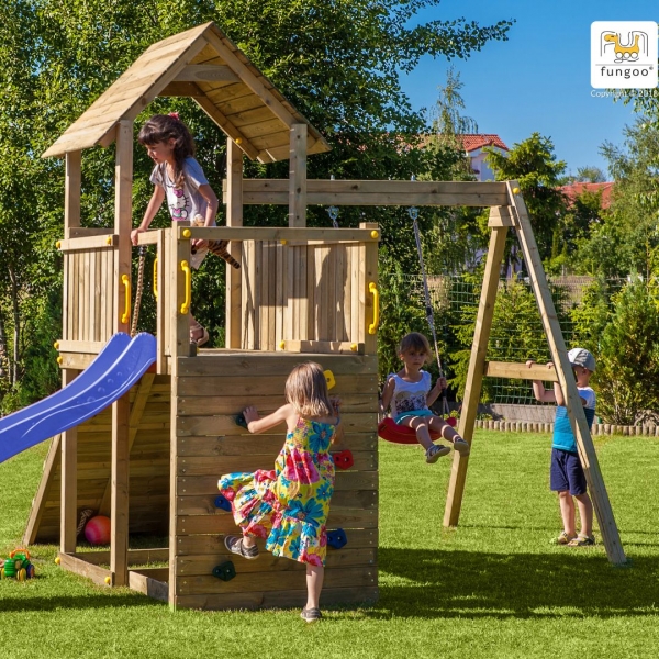 FUNGOO CAROL 3 Spielturm mit Rutsche, Kletterwänden &amp; Schaukel