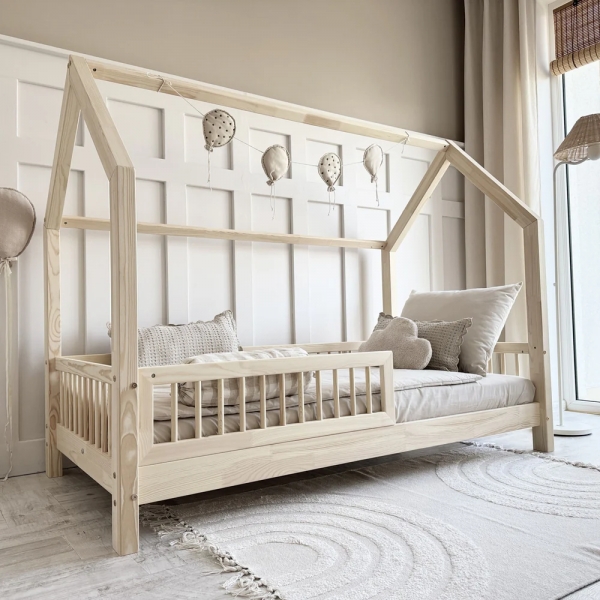 Design4kids Hausbett Sole Komfort - 200x90 Naturholz