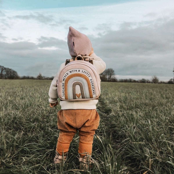 Little Who großer Kinderrucksack Regenbogen Hedwig