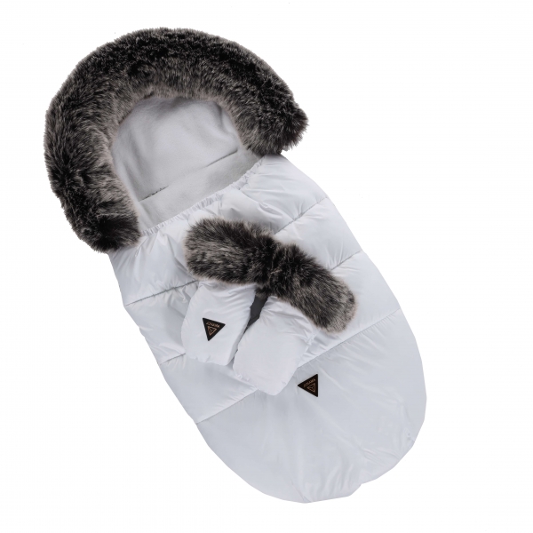 JUNAMA IGLOO Set weiß | Winterfußsack inkl. Handmuff